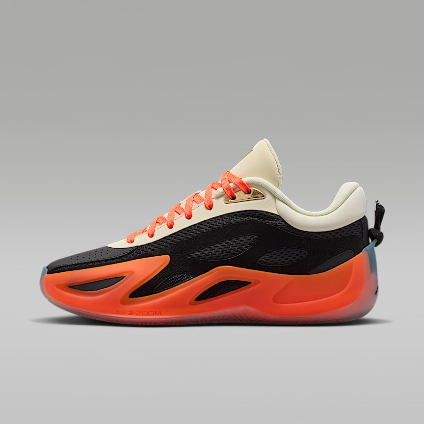 Zion 4 PF Basketball Shoes. Nike SG